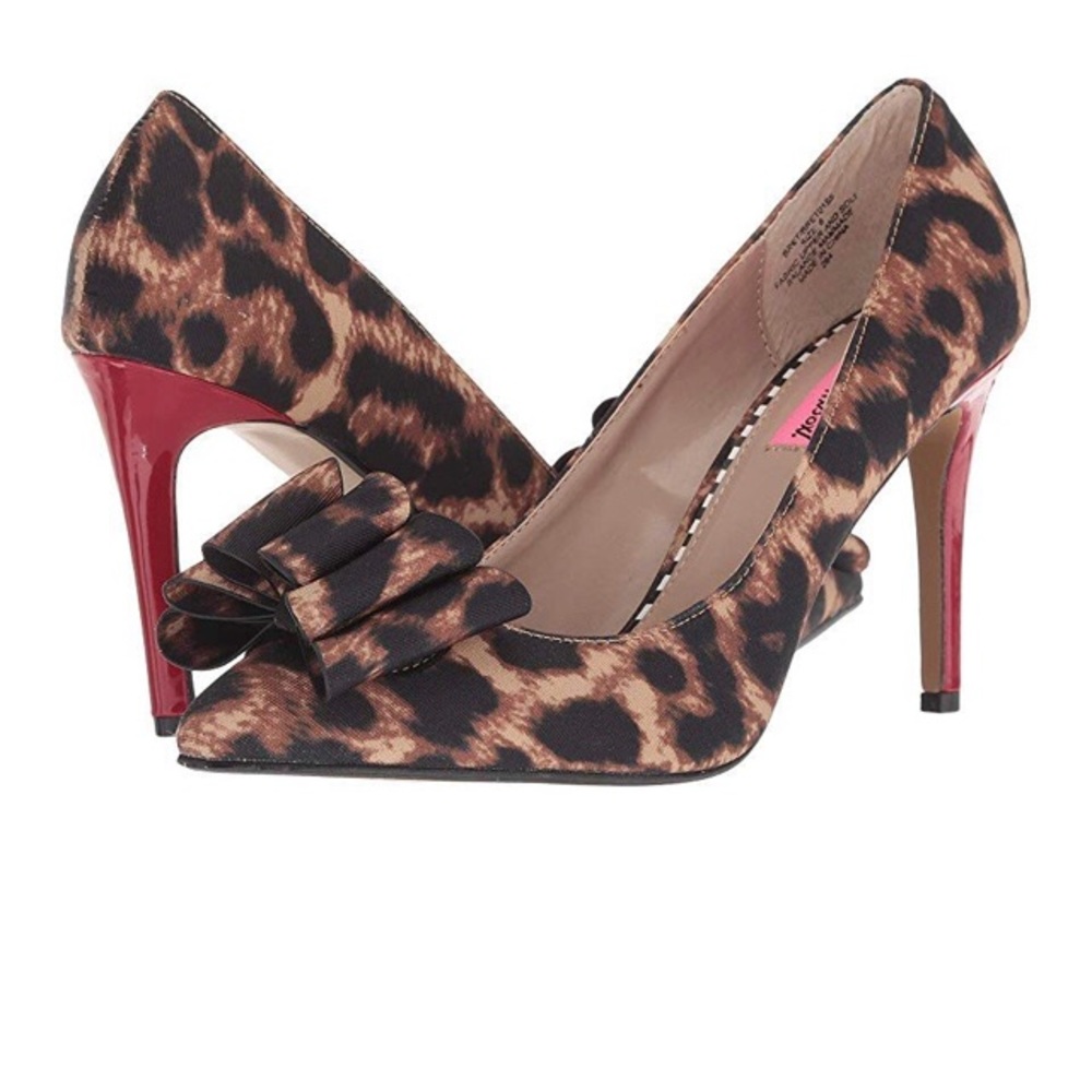 NWOB Betsy Johnson Bret Women's Pump Red Stiletto